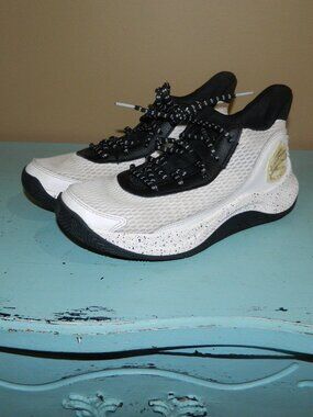 Under Armour Curry 327 White Athletic Basketball Sneakers Youth Sz 7Y